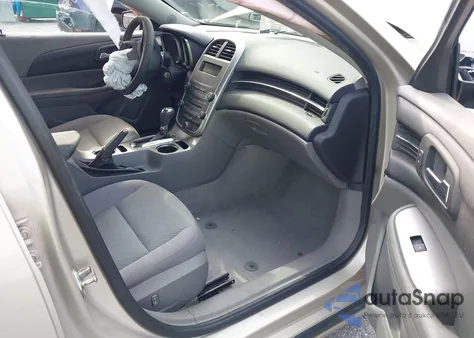 2014 Chevrolet Malibu 1Ls z USA, uszkodzony, nr VIN 1G11B5SL2EF213256